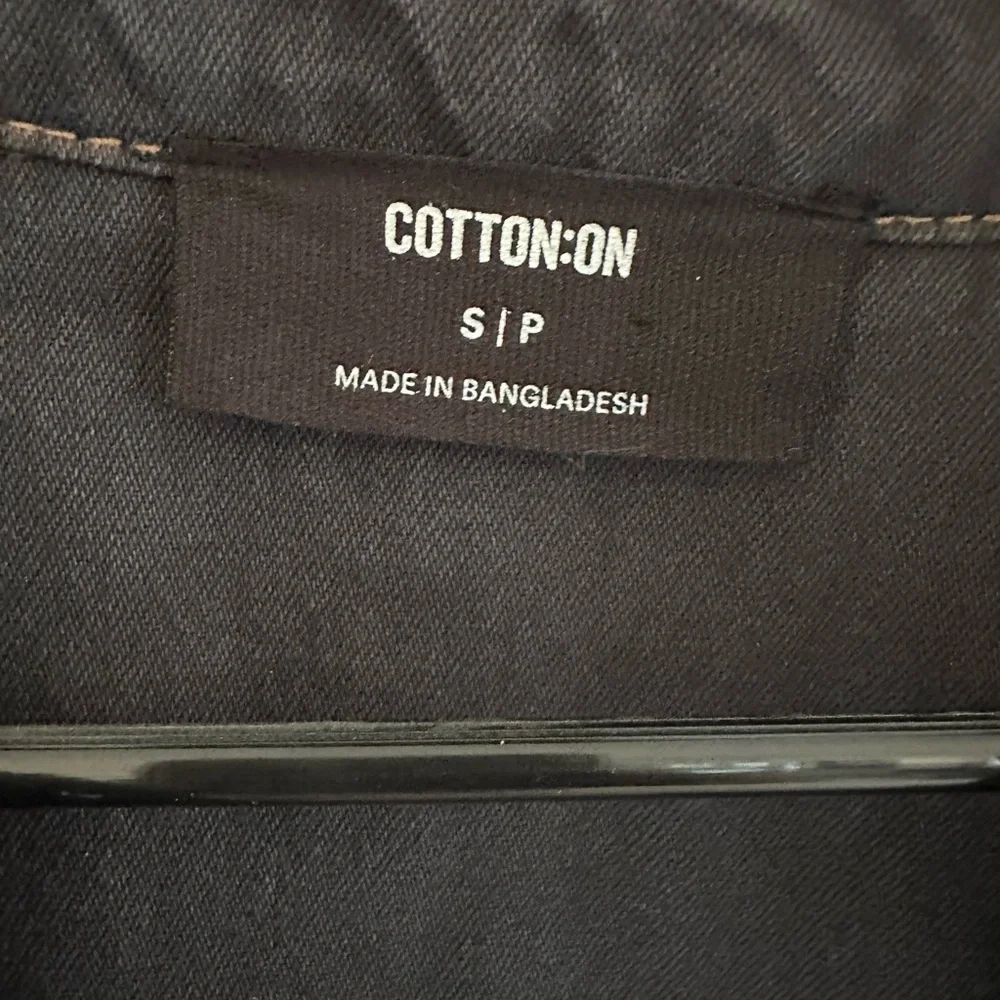 Cotton On Charcoal Denim Shirt - Picture 4 of 6